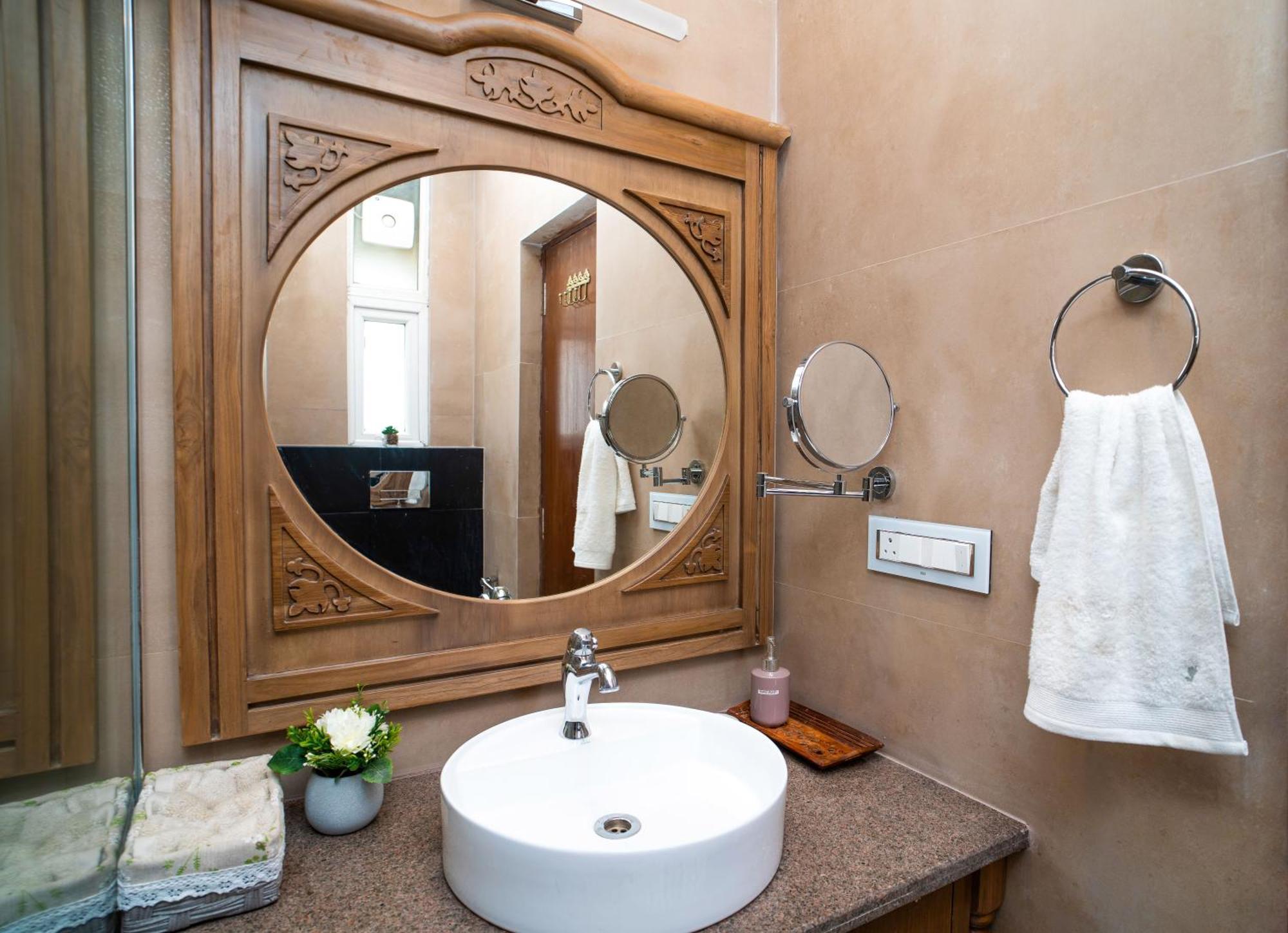 Luxury Aloha Apartments, Rishīkesh Extérieur photo