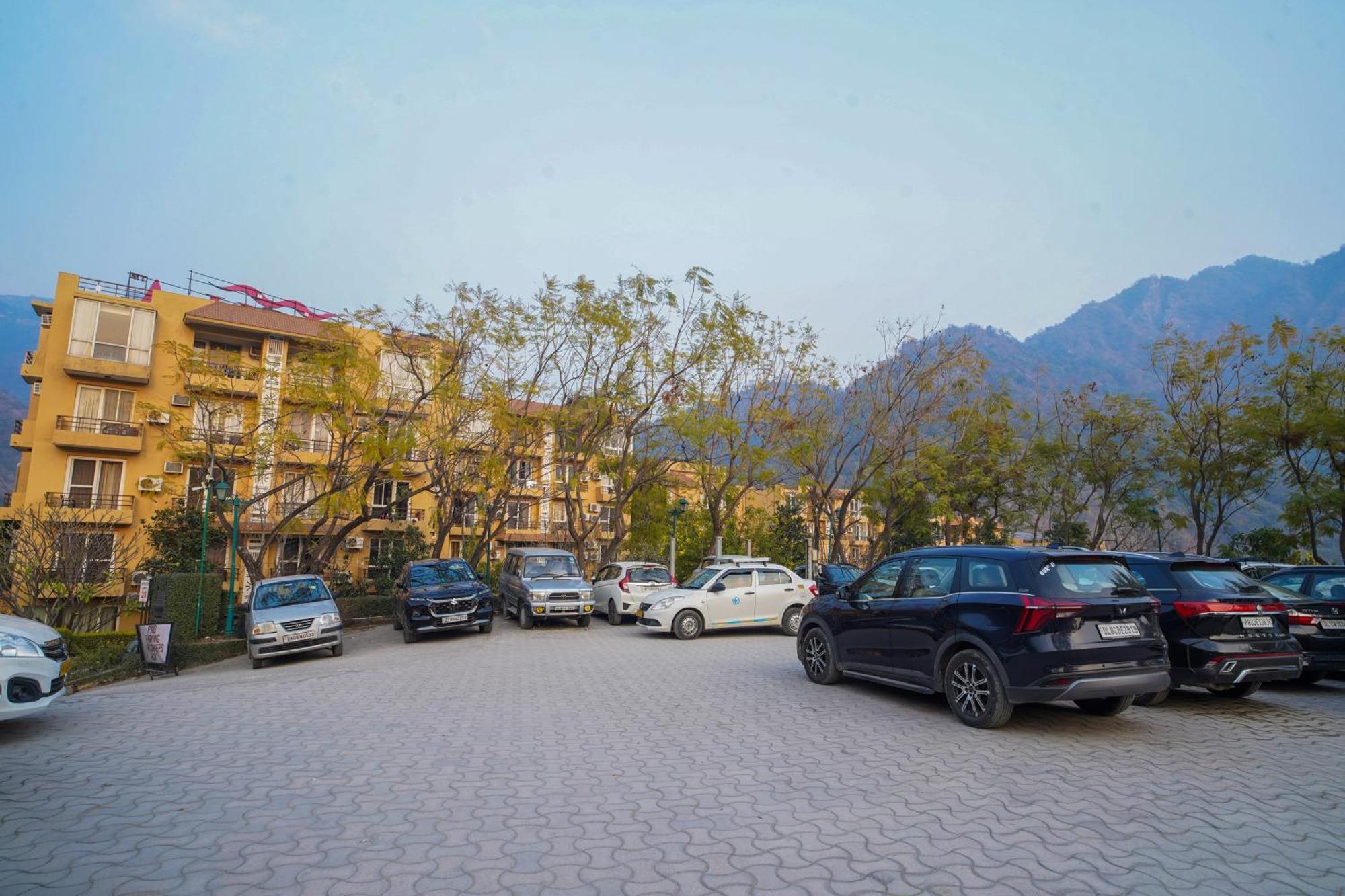 Luxury Aloha Apartments, Rishīkesh Extérieur photo